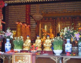 Tens of thousands of tiny Buddha statues lined the walls of this temple floor to ceiling.
