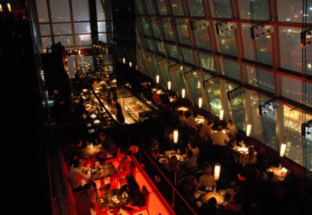 Looking down from where we had dinner at Aqua. In the upper bar area, the views of Hong Kong were even more stunning.