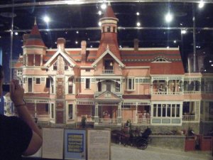 Such painstakingly crafted miniatures. So beautiful and ornate.