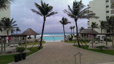 Yep, this is the main pool area: one of at least three, I believe.